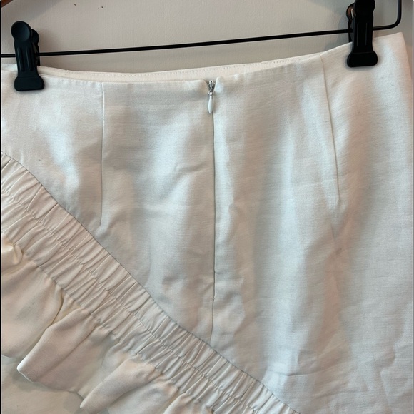 C/MEO Collective Ivory Double Take Skirt - Picture 8 of 16